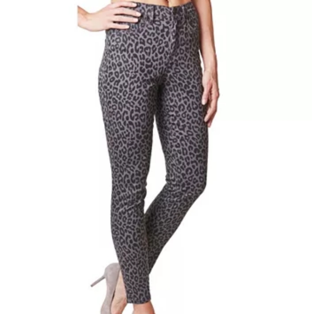 Nicole Miller New York

Soho Leopard-Print High-Ri